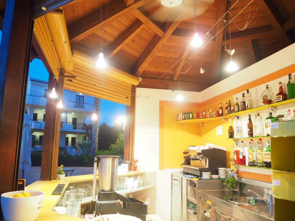 Oasiclub Hotel ヴィエステ エクステリア 写真